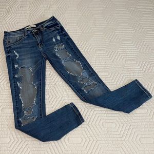 Women’s Distressed Jeans